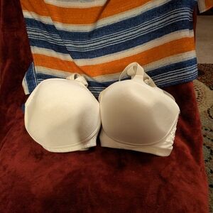 Women's White Bras 40 DDD VANITY FAIR and COMFORT CHOICE